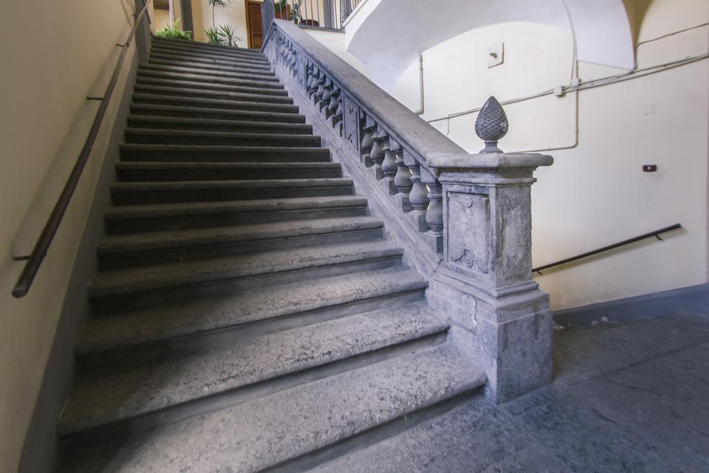 Отель Residenza Principe Di Carafa Неаполь Экстерьер фото